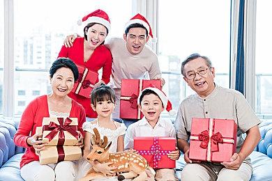 《方块方舟》新春版本更新，共赴欢乐祥瑞的冒险盛宴